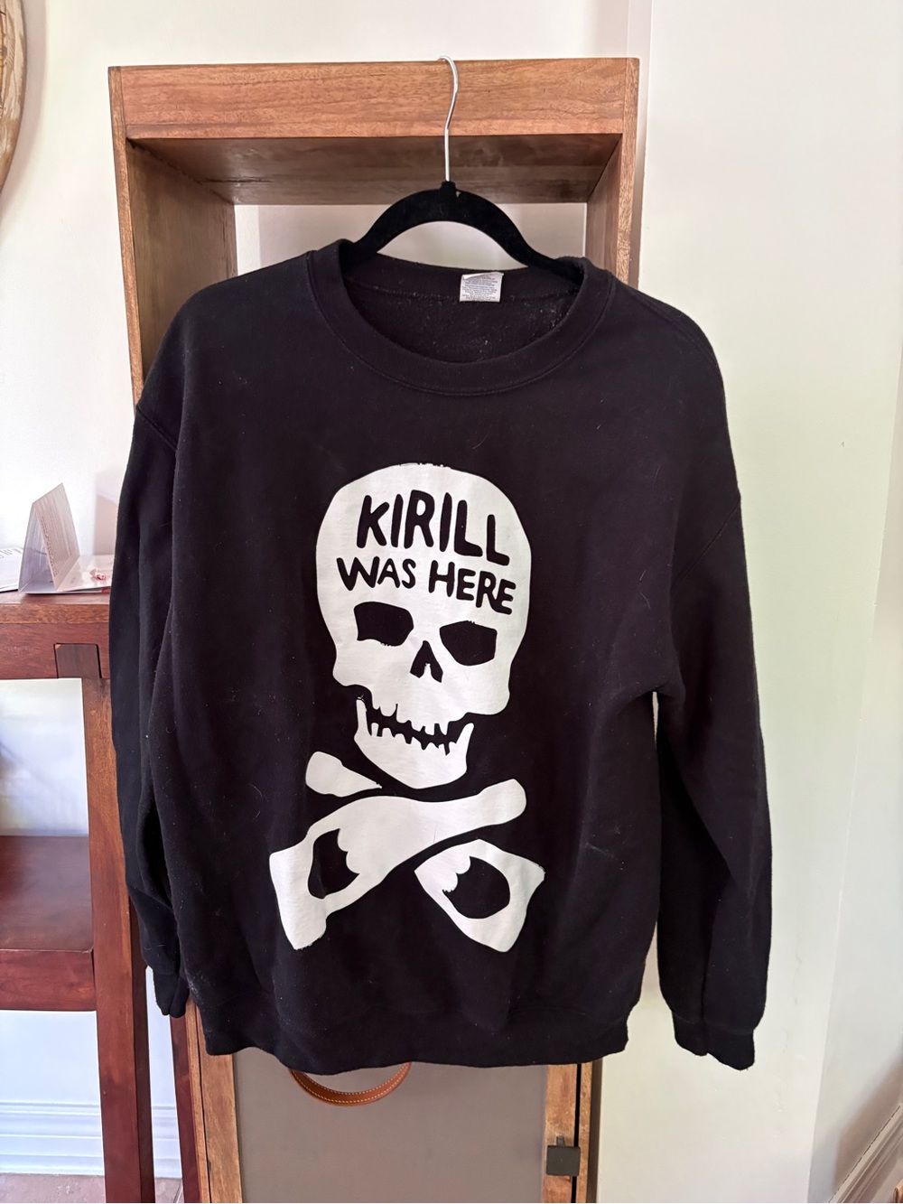 Gildan Black Crewneck Sweatshirt with White Skull Graphic
